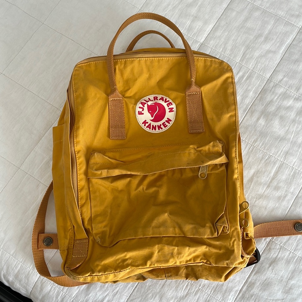 Fjallraven Kanken Acorn backpack bag - yellow